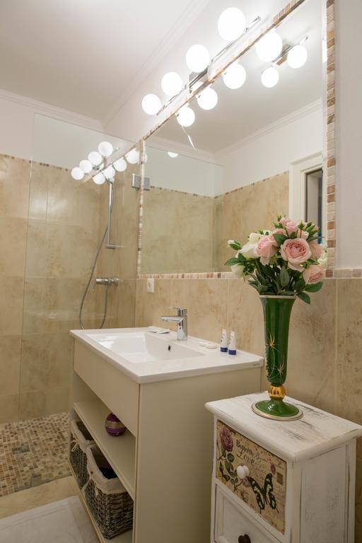 Baroc Apartments & Studio Сибиу Екстериор снимка